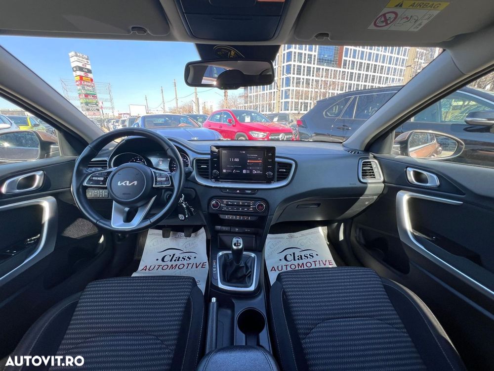 Kia XCeed 1.5 T-GDI 6MT Style - 4