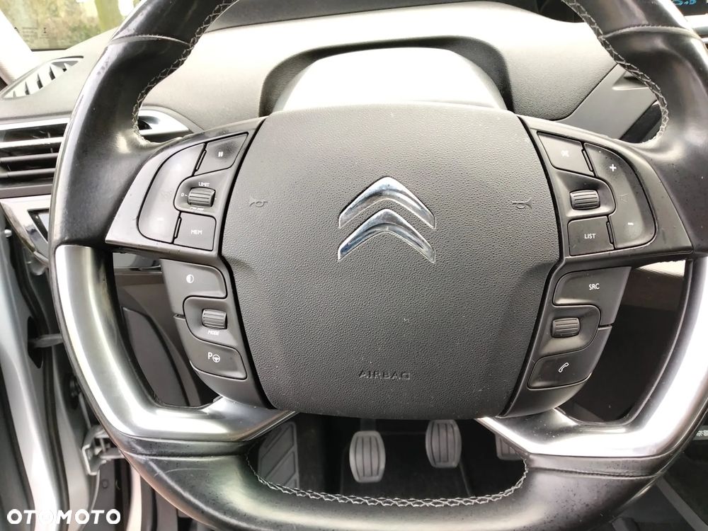 Citroën C4 Picasso 1.2 PureTech MoreLife S&S - 6