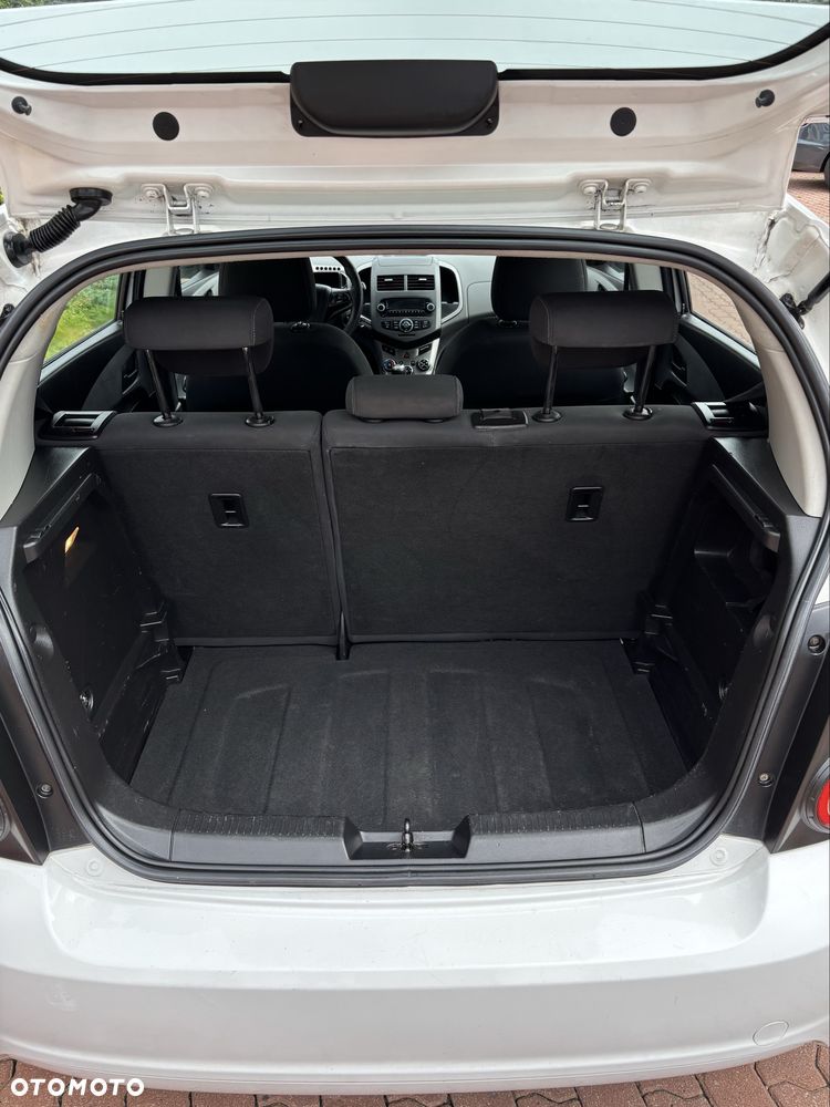 Chevrolet Aveo - 7