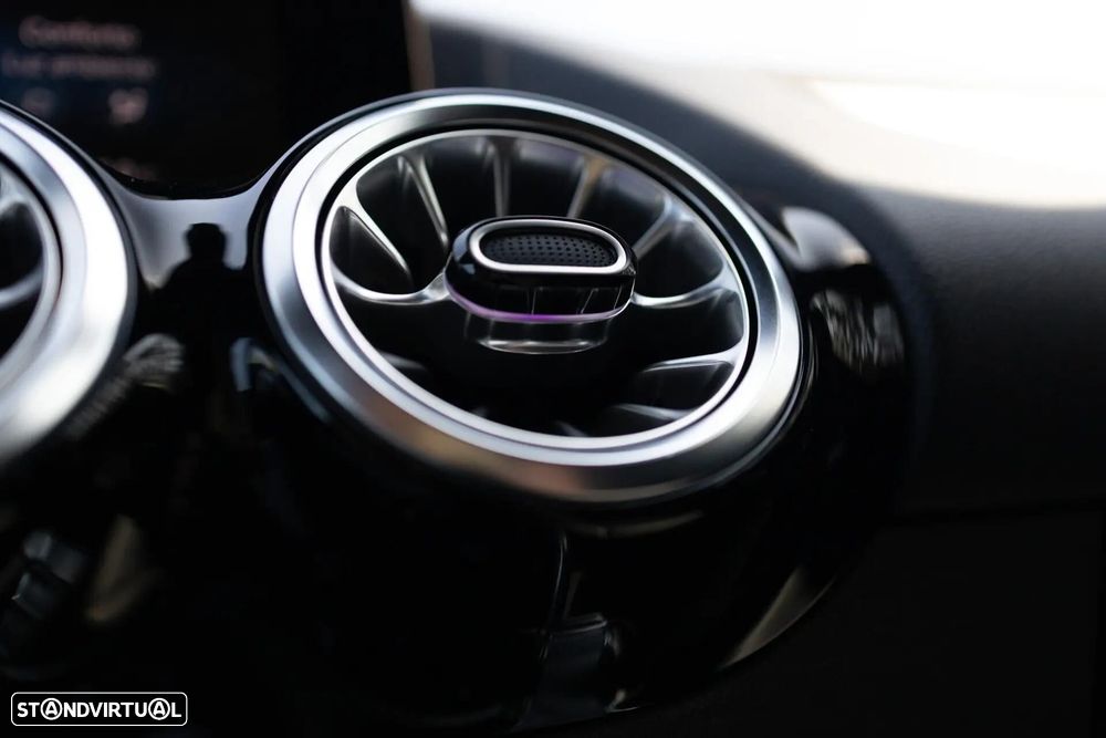 Mercedes-Benz EQA 350 4Matic Progressive - 33