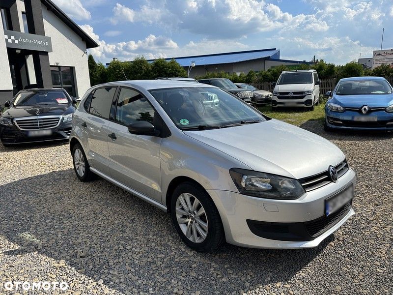 Volkswagen Polo - 8