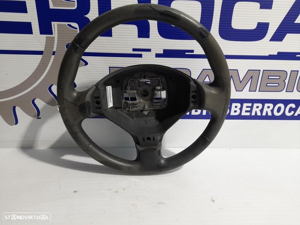 VOLANTE PEUGEOT 5008 - 1