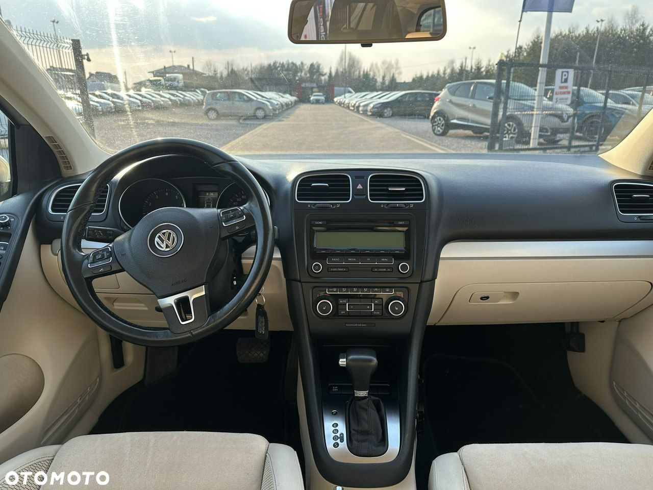 Volkswagen Golf - 11