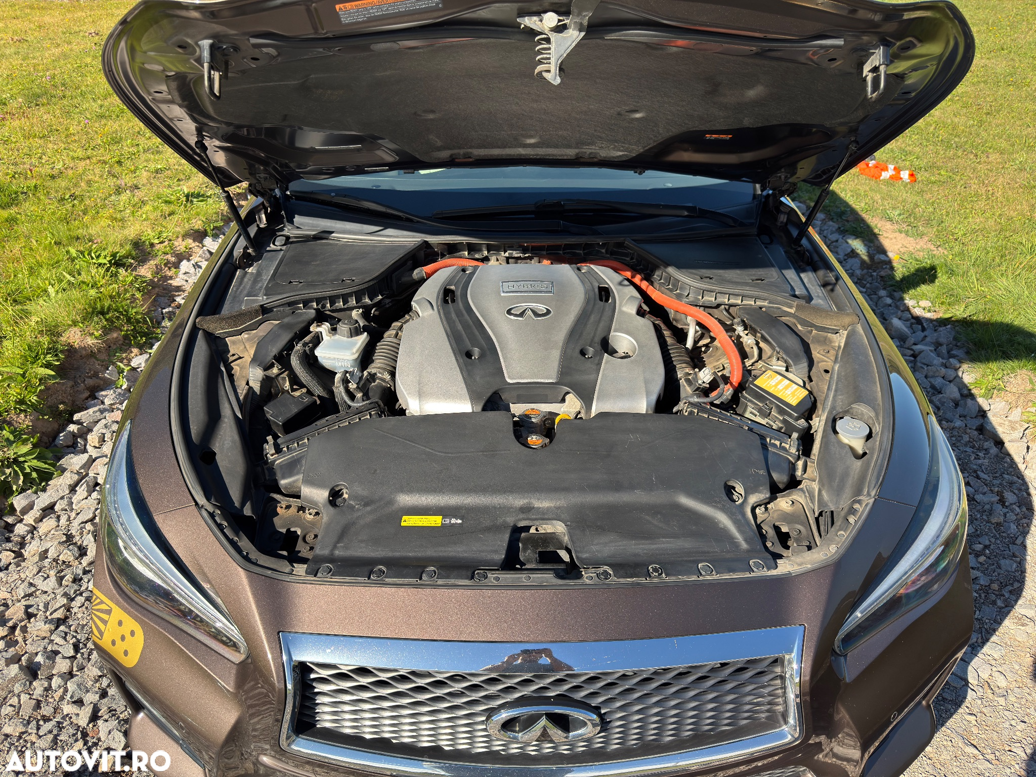 Infiniti Q50 Q50S Hybrid AWD Sport Tech - 17