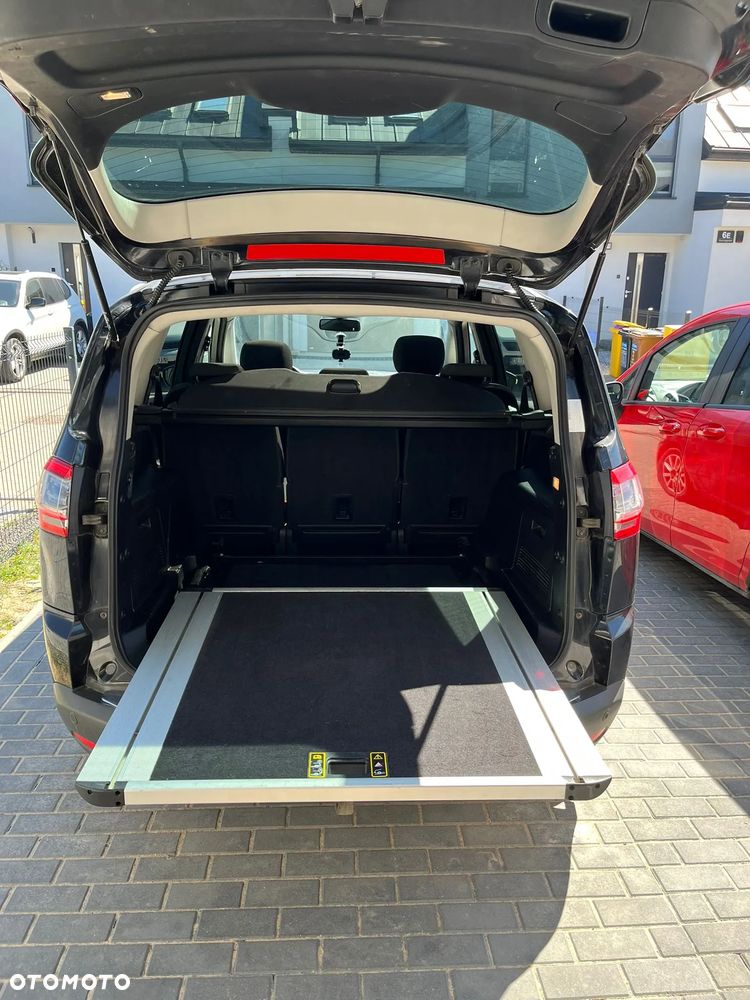 Ford S-Max 2.0 TDCi DPF Titanium - 18