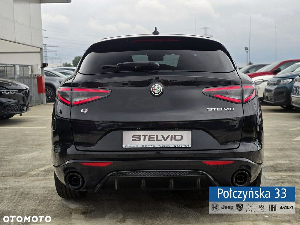 Alfa Romeo Stelvio - 6