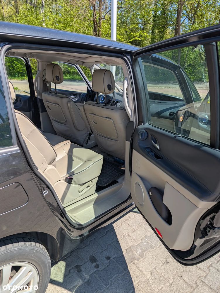 Renault Espace 2.0 dCi FAP Initiale - 9