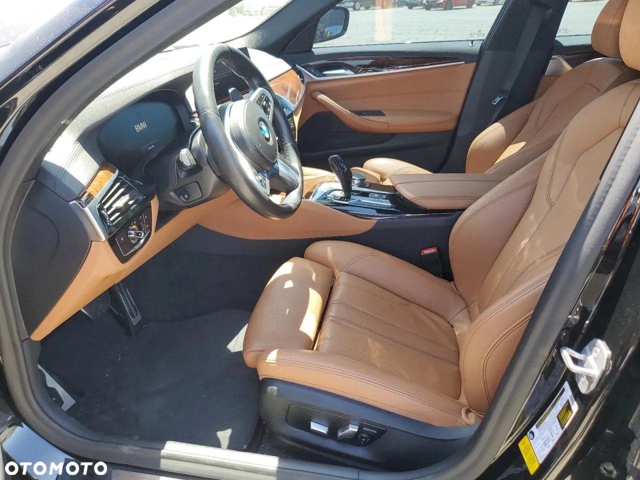 BMW Seria 5 540i - 7