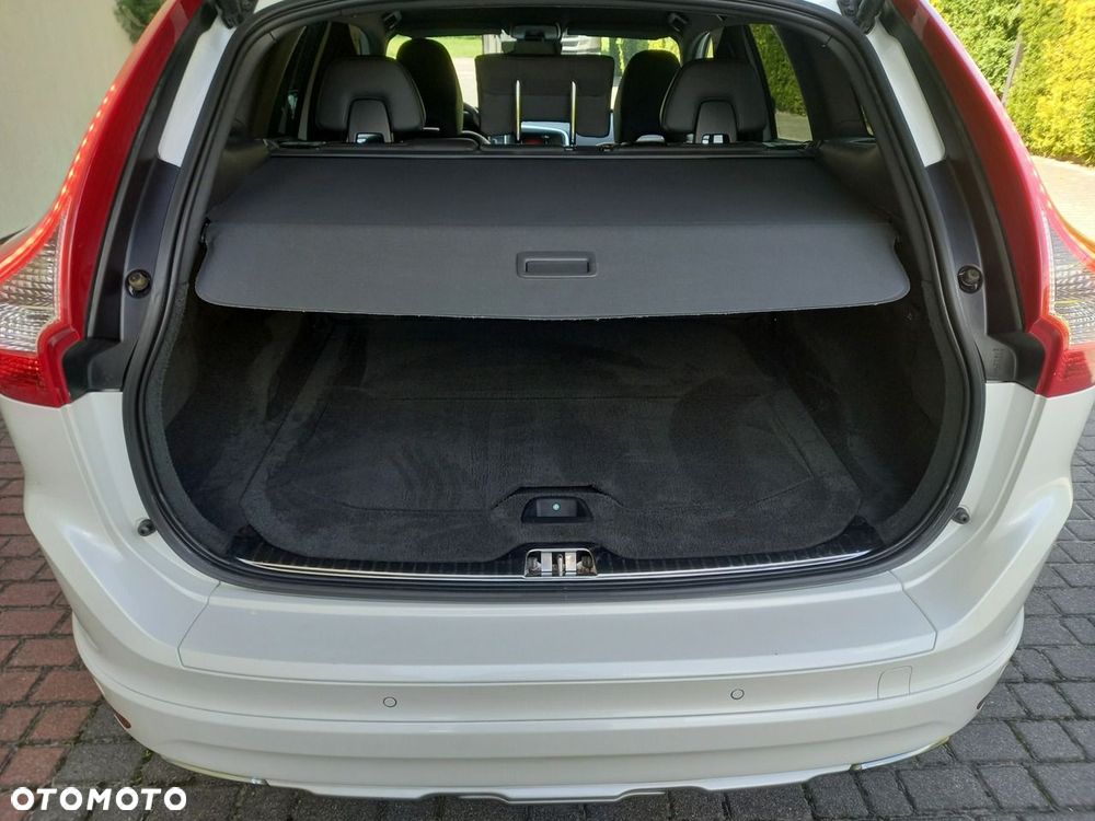 Volvo XC 60 D4 Summum - 17