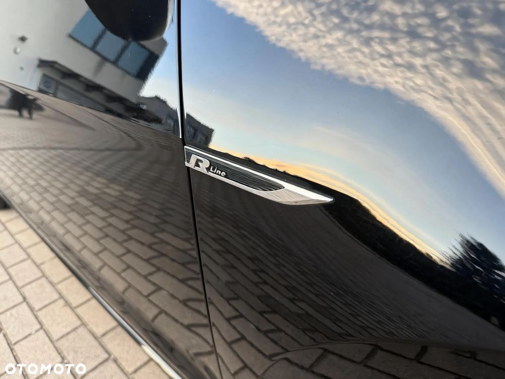 Volkswagen Golf - 12