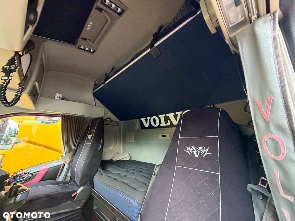 Volvo - 13