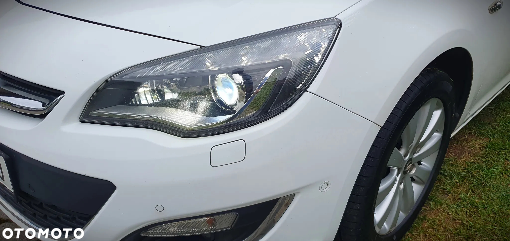 Opel Astra 2.0 CDTI Exklusiv - 4