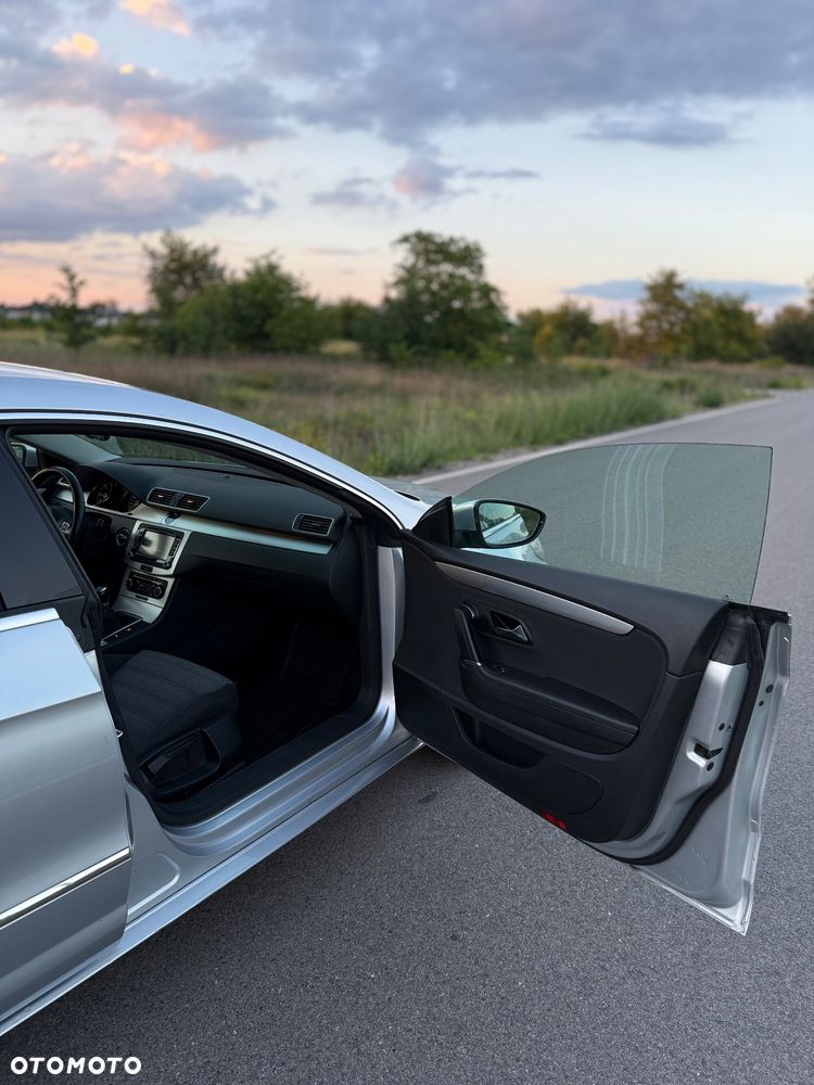 Volkswagen Passat CC 2.0 TDI DPF - 22