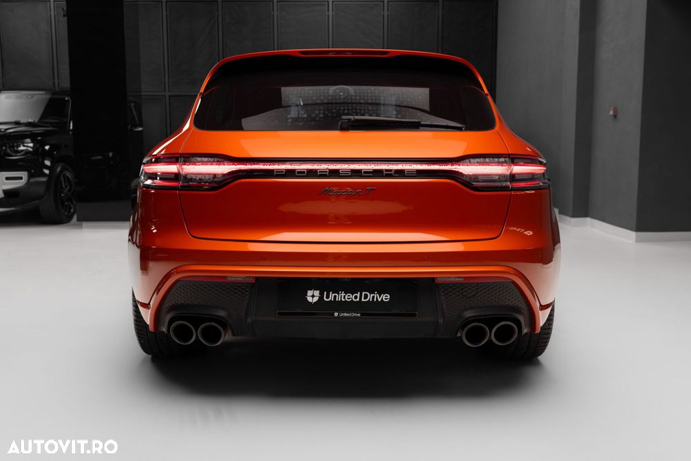 Porsche Macan T - 40