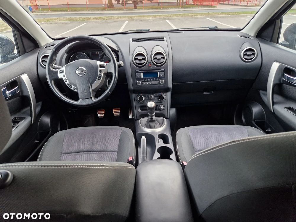Nissan Qashqai 1.5 dCi DPF 360 - 8