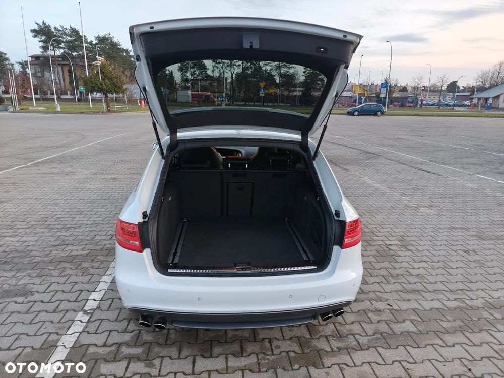 Audi S4 Avant - 8