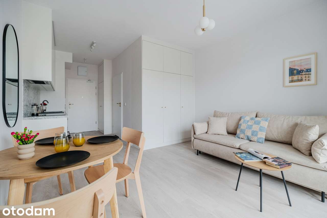 NOWOCZESNA Kawalerka bez balkonu | Free WiFi | Pets OK! | CH Promenada
