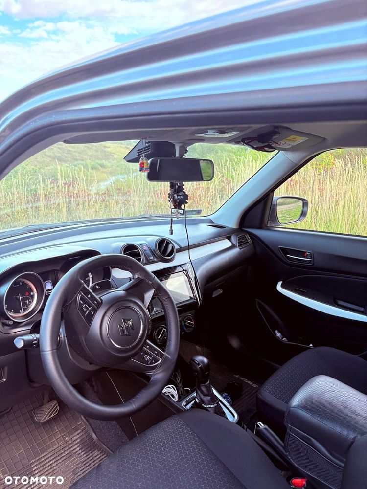 Suzuki Swift - 10