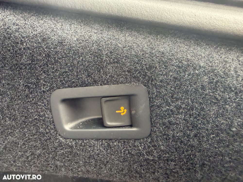 Volkswagen ARTEON 2.0 TSI DSG R-Line - 12