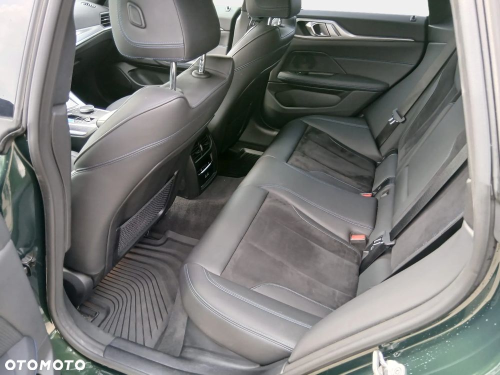 BMW i4 80.7kWh eDrive 35 M Sport - 15
