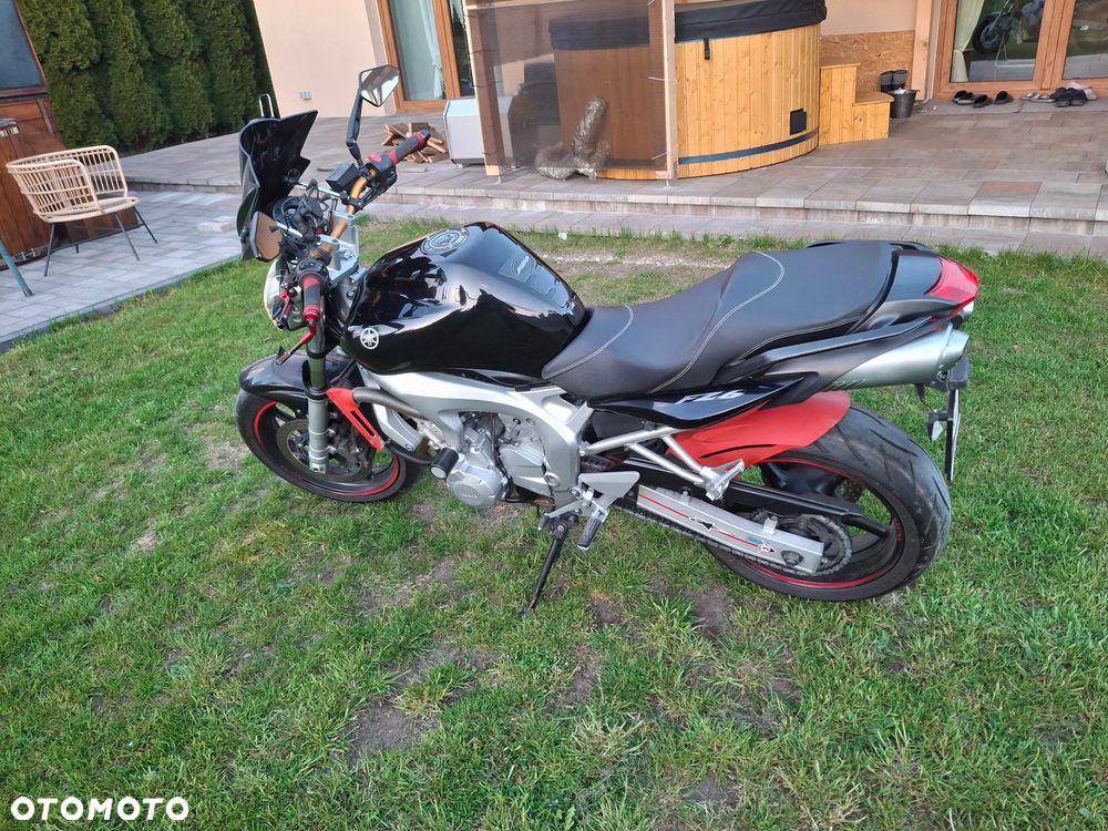 Yamaha FZ6 - 5