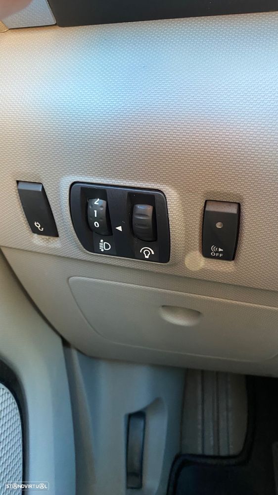 Renault Zoe (c/ Bateria) 22 kwh Life - 30