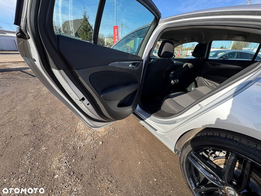 Opel Insignia 2.0 Direct Inj Trb 4x4 Dynamic - 19