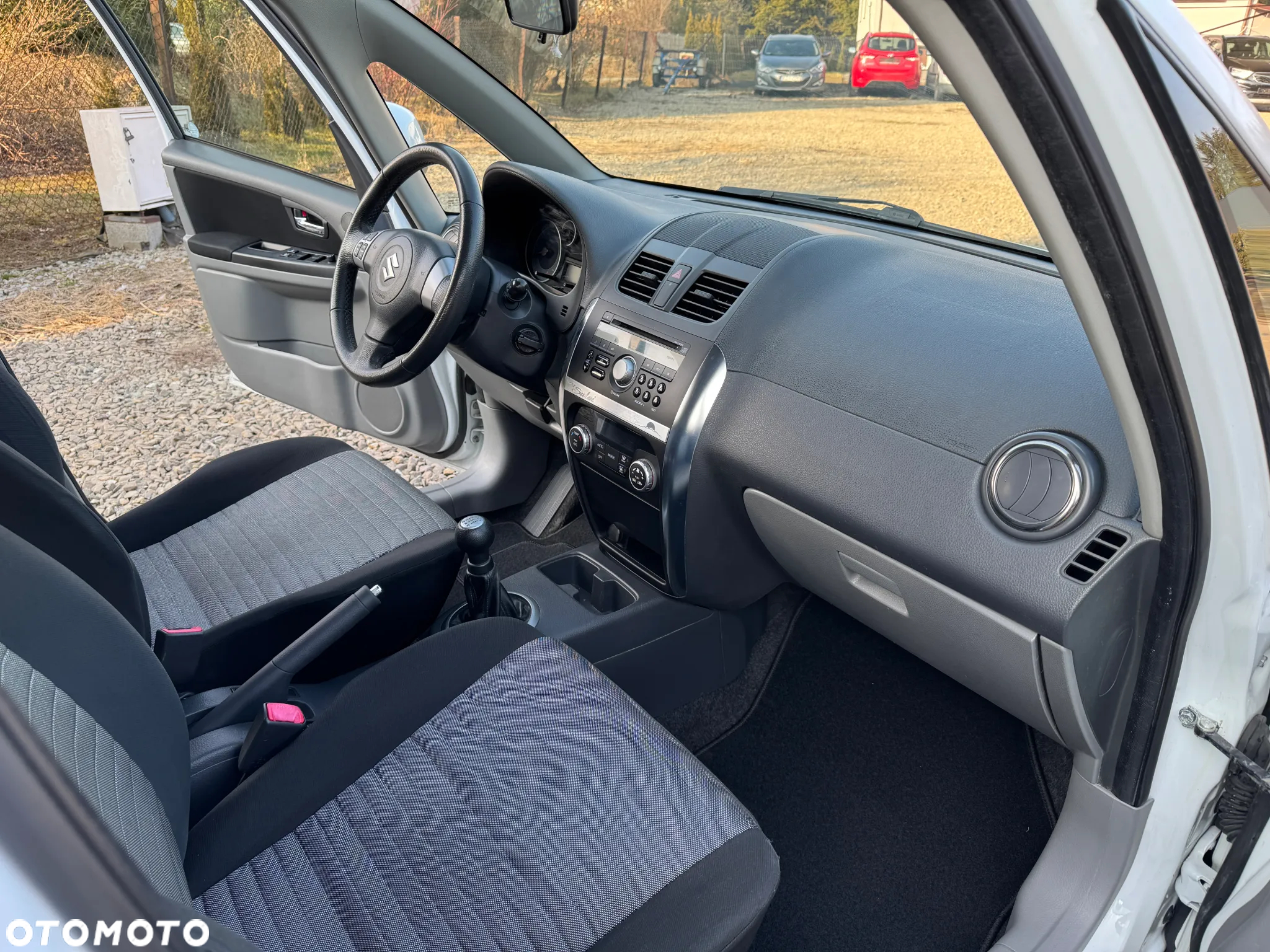 Suzuki SX4 1.6 Premium 4WD - 8