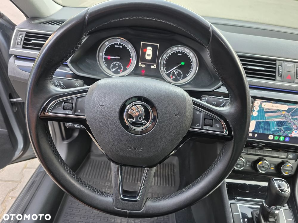 Skoda Superb 2.0 TDI 4x4 L&K DSG - 21