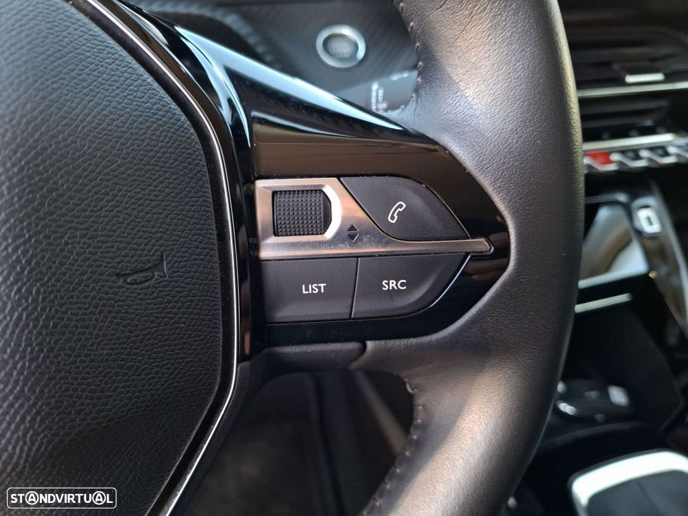 Peugeot 2008 1.2 PureTech Allure Pack - 16