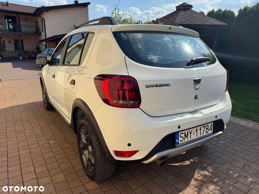 Dacia Sandero TCe 90 Celebration - 8