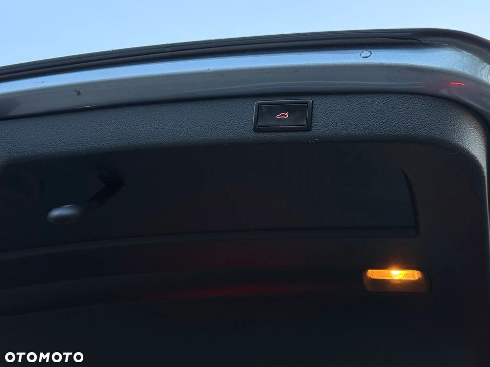 Skoda Superb 2.0 TDI 4x4 DSG Exclusive - 32