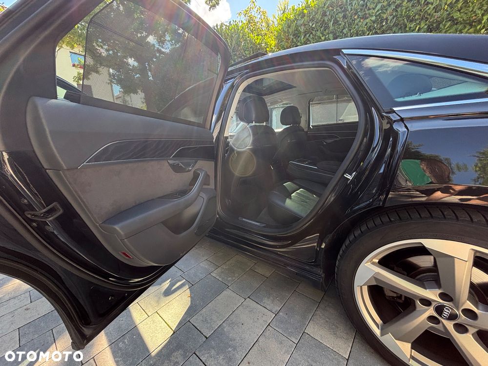 Audi A8 50 TDI quattro tiptronic - 16