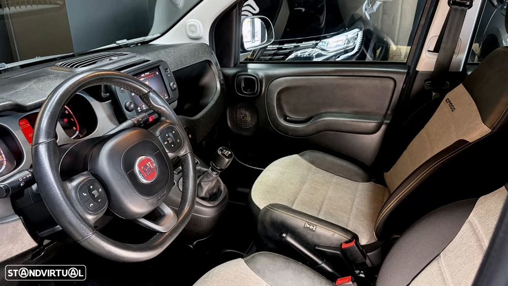 Fiat Panda 1.0 Hybrid City Cross - 26