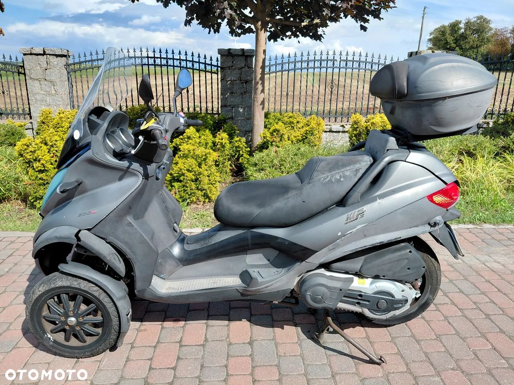 Piaggio MP-3 - 3