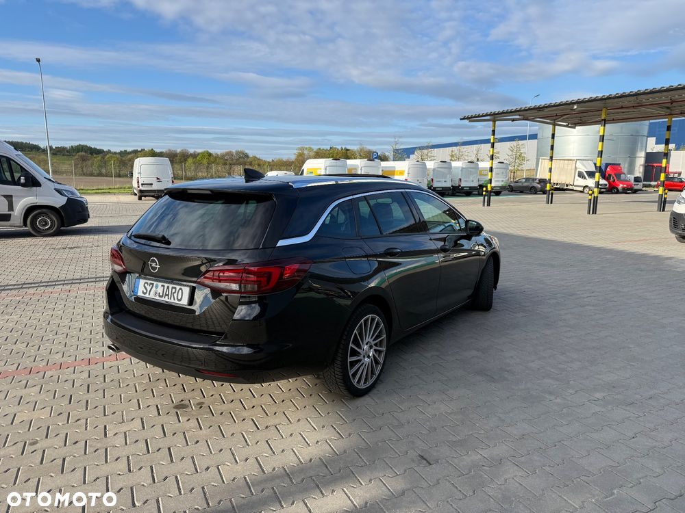 Opel Astra 1.6 CDTI Dynamic S&S - 9