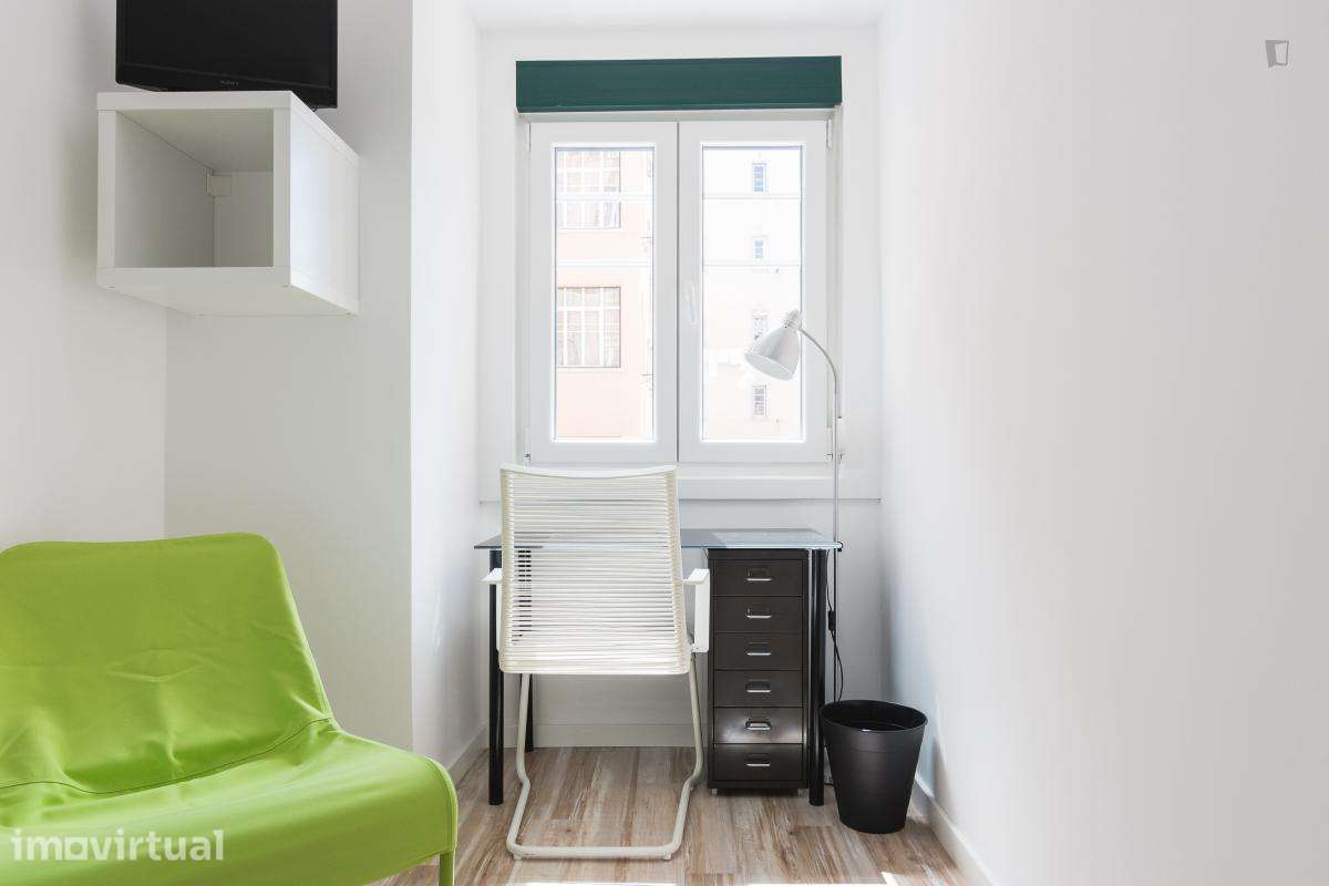 Quarto - localizado em Alameda Lisbon - Grande imagem: 2/17