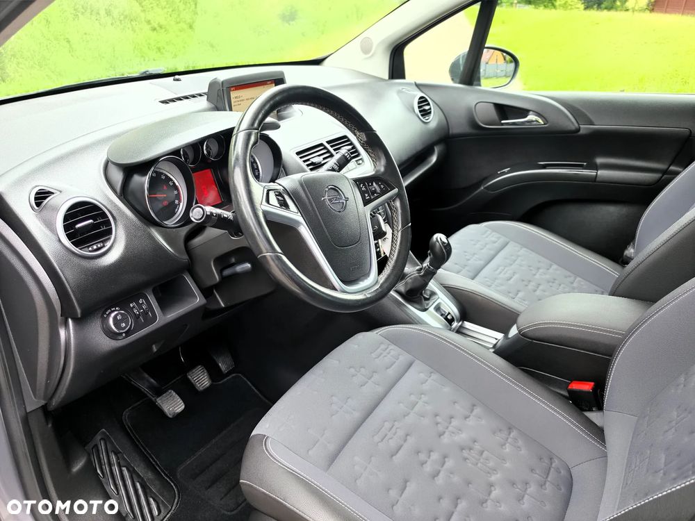 Opel Meriva 1.4 T Cosmo - 14