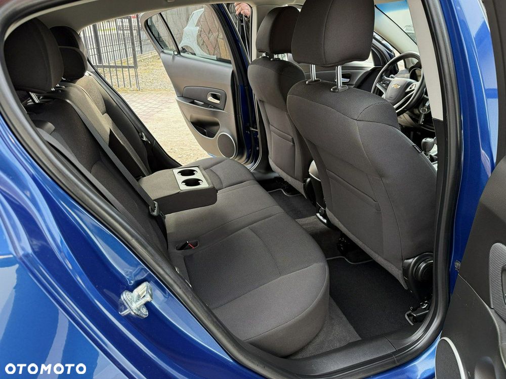 Chevrolet Cruze 1.4 LT - 21