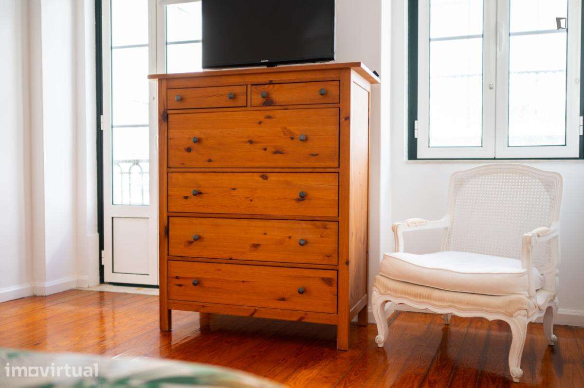 Quarto - localizado em Bairro Alto Lisbon - Grande imagem: 3/7