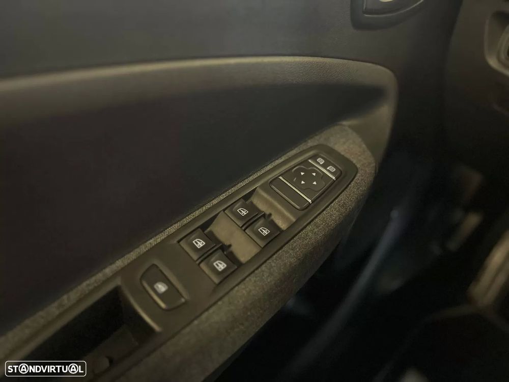Renault Zoe (c/ Bateria) Intens 50 — fotografia 48