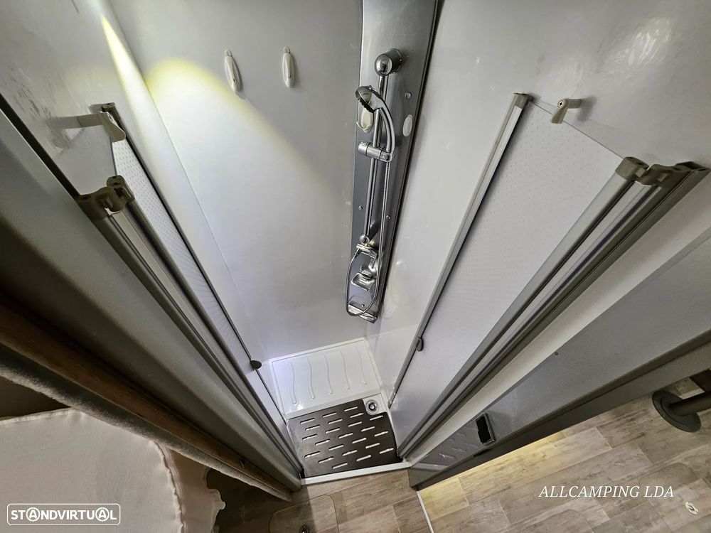 Bavaria Class I 740 CAMA CENTRAL/BASCULANTE - 33