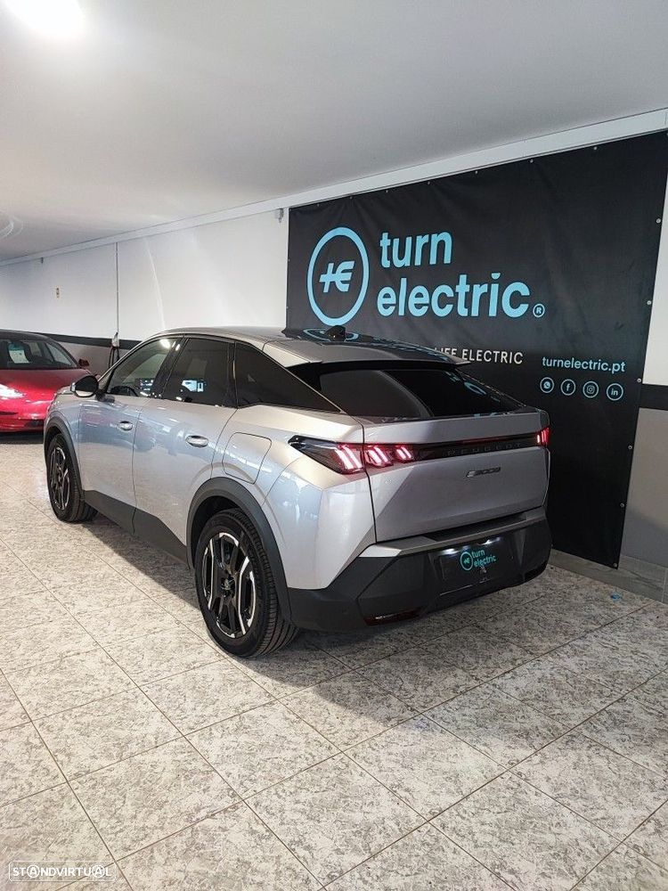 Peugeot E-3008 73 kWh Allure - 6
