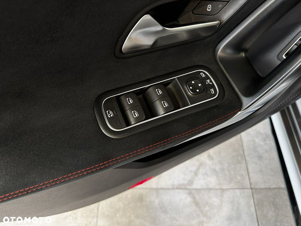 Mercedes-Benz CLA - 19