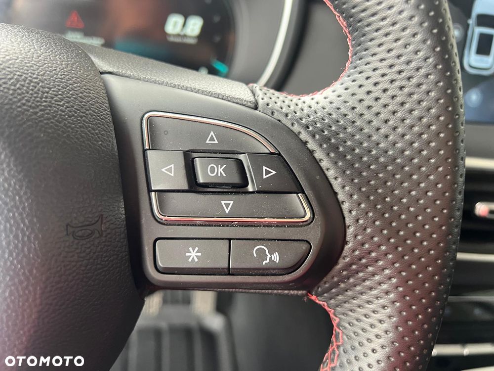 MG HS 1.5 T-GDI Exclusive - 28