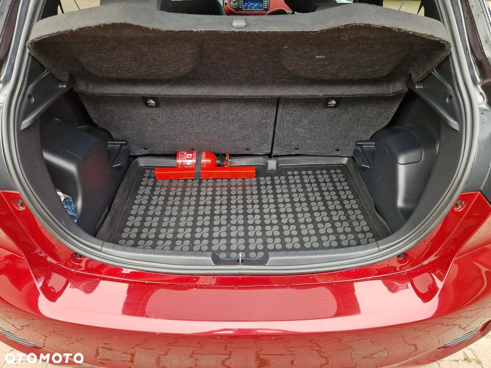 Toyota Yaris 1.5 Selection - 13