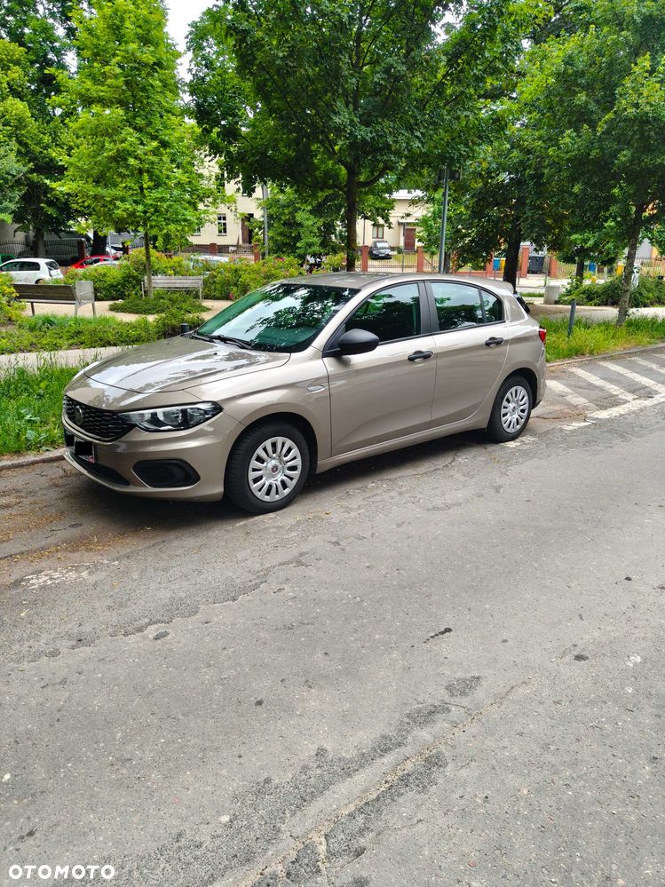 Fiat Tipo - 1