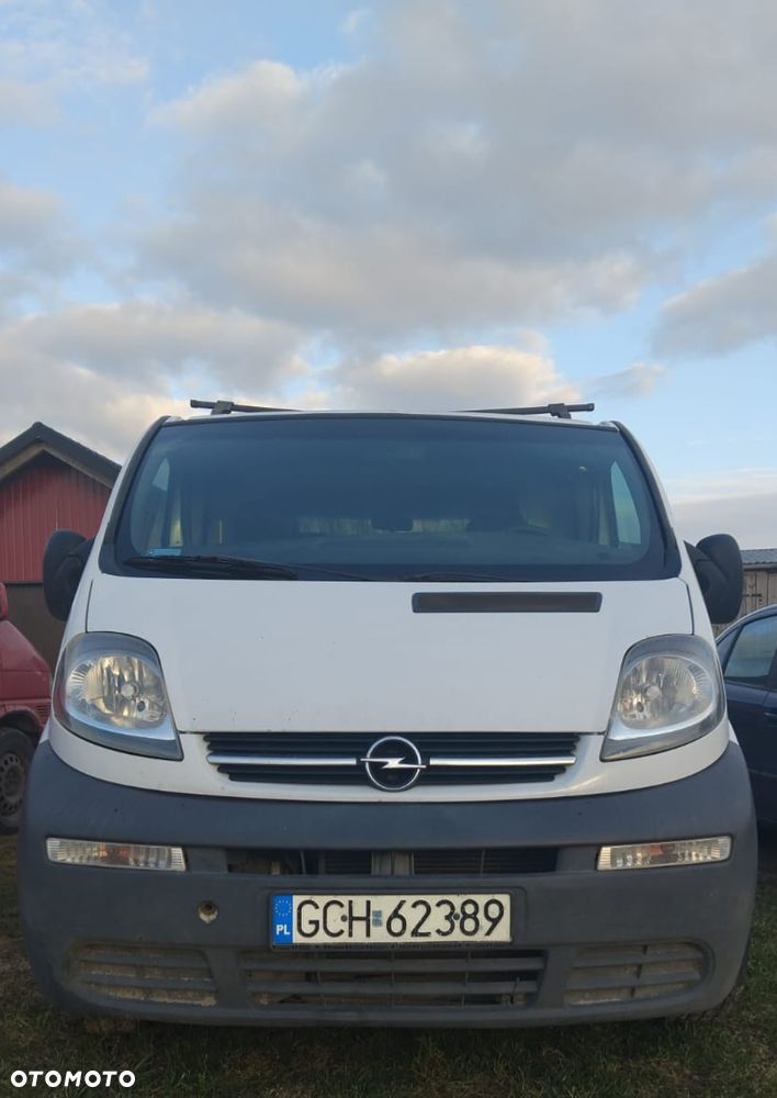 Opel Vivaro - 1