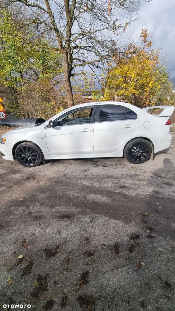 Mitsubishi Lancer 2.0 Ralliart MR - 2