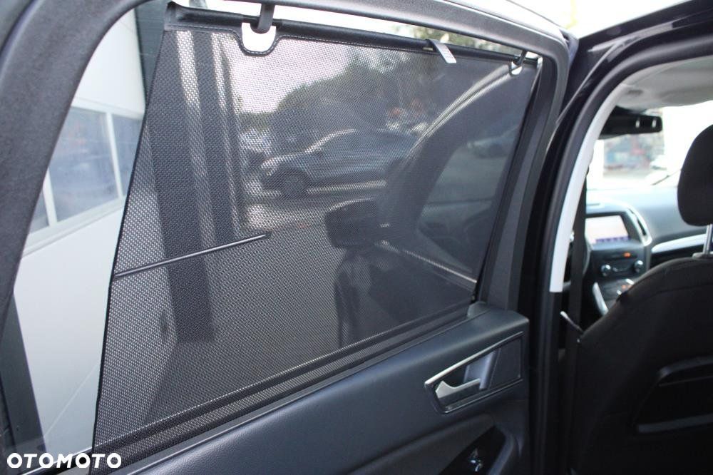 Ford S-Max - 34